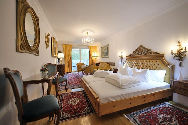 Schloss Hotel Fernsteinsee Nassereith Room photo