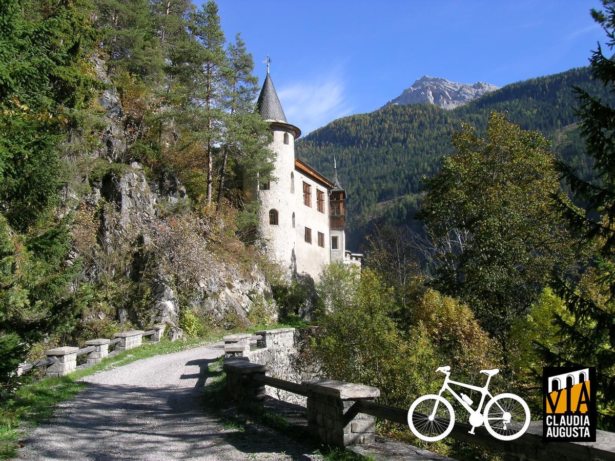 Schloss Hotel Fernsteinsee Nassereith Exterior photo